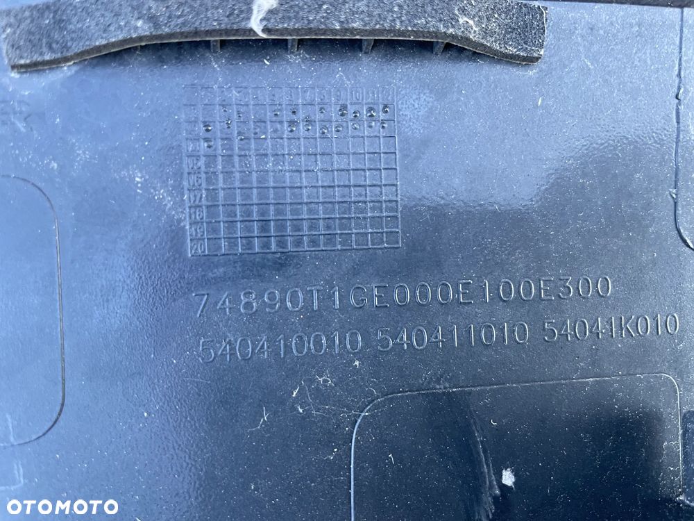 BLENDA, LISTWA KLAPY TYLNEJ HONDA CRV  2012-2015 - 5