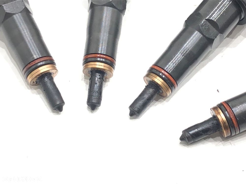 POMPOWTRYSKIWACZE KOMPLET  SEAT ALHAMBRA (7V8, 7V9) 1996 - 2010 1.9 TDI 85 kW [115 KM] olej - 2