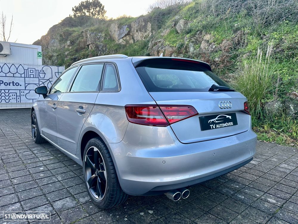 Audi A3 Sportback 2.0 TDI Attraction - 5