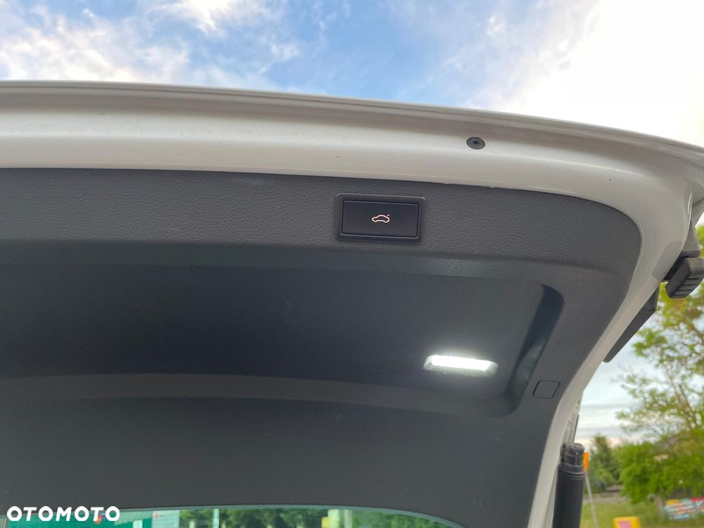 Skoda Superb 2.0 TDI Style - 18