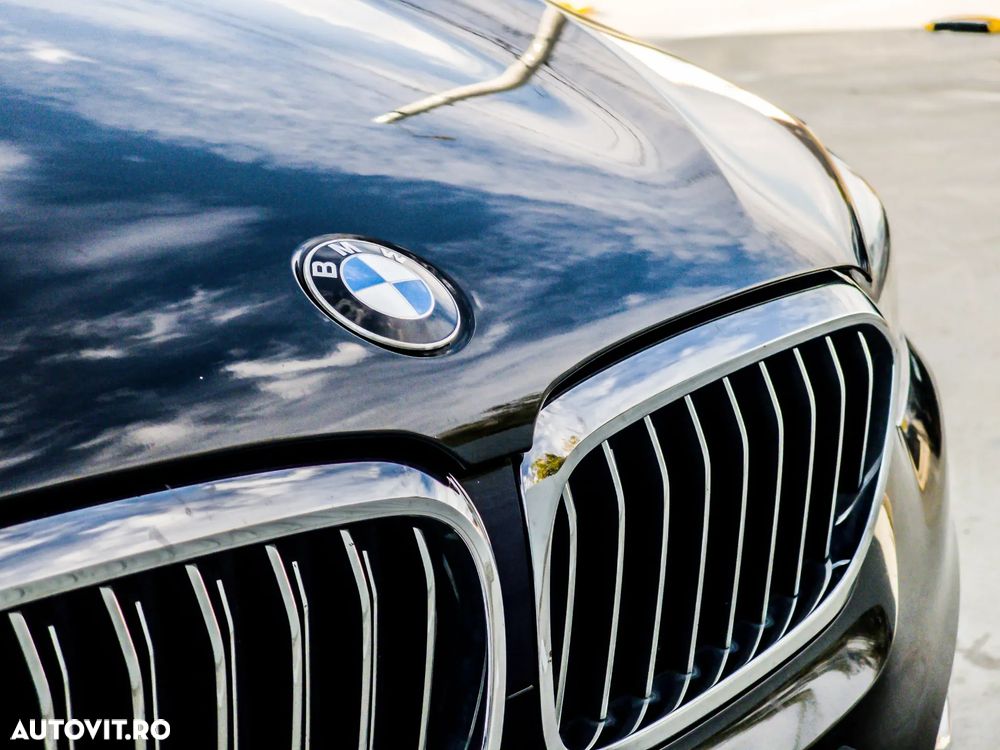 BMW Seria 5 520d AT - 14