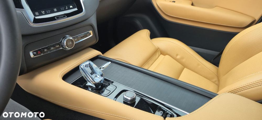 Volvo XC 90 B5 D AWD Plus Bright 7os - 21