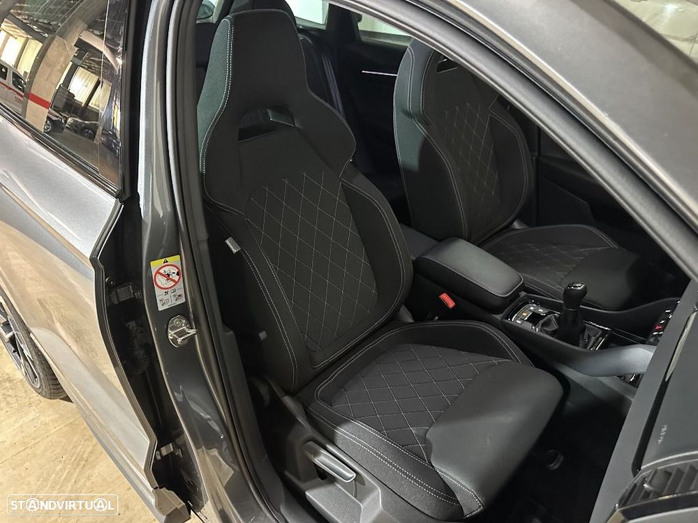 Skoda Karoq 1.0 TSI Sportline - 17