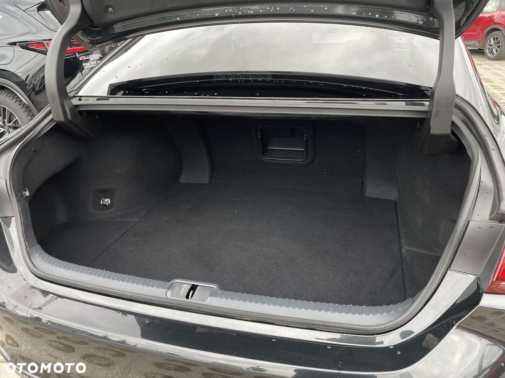 Lexus ES 300h F Sport Edition - 25