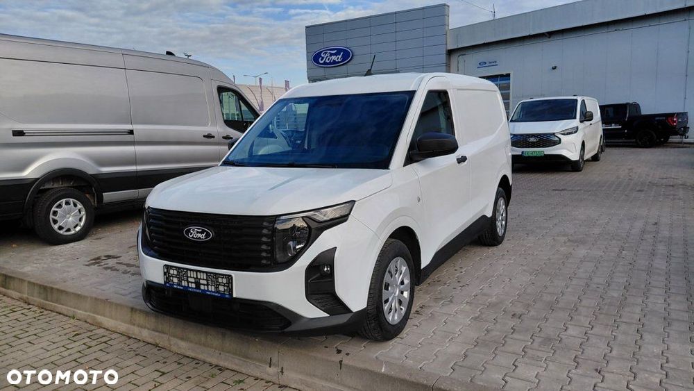 Ford Transit Courier - 1