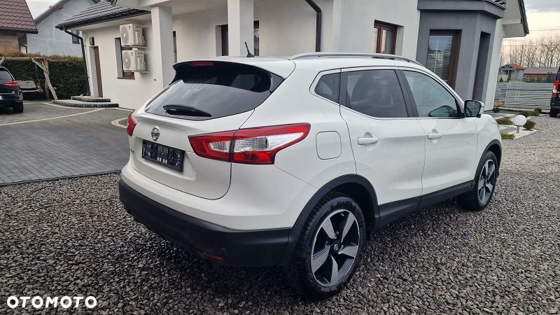 Nissan Qashqai 1.2 DIG-T N-Vision - 9