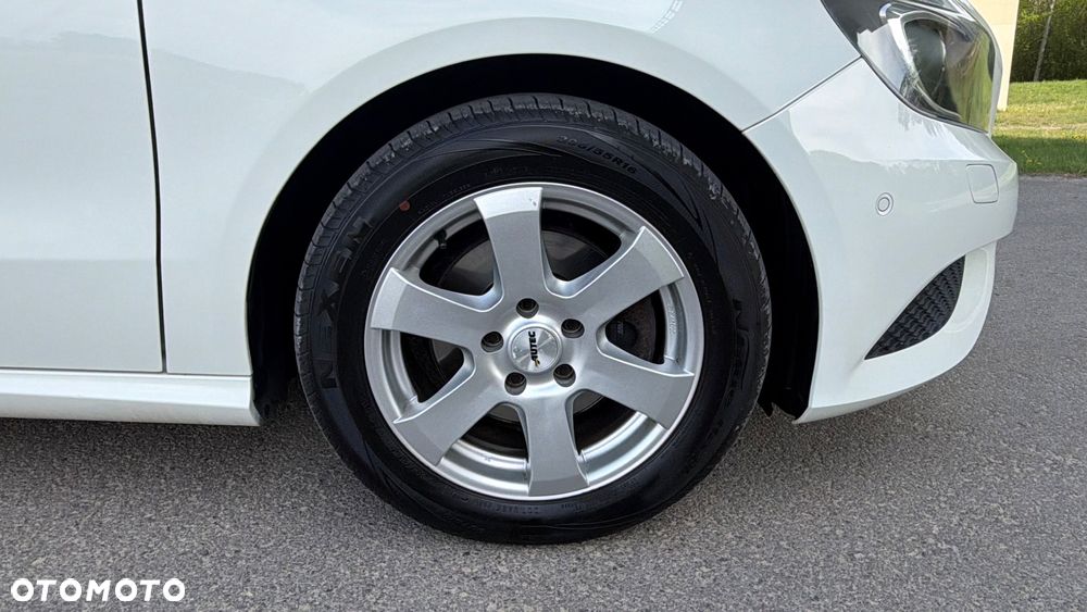 Mercedes-Benz Klasa A 180 7G-DCT SCORE - 23