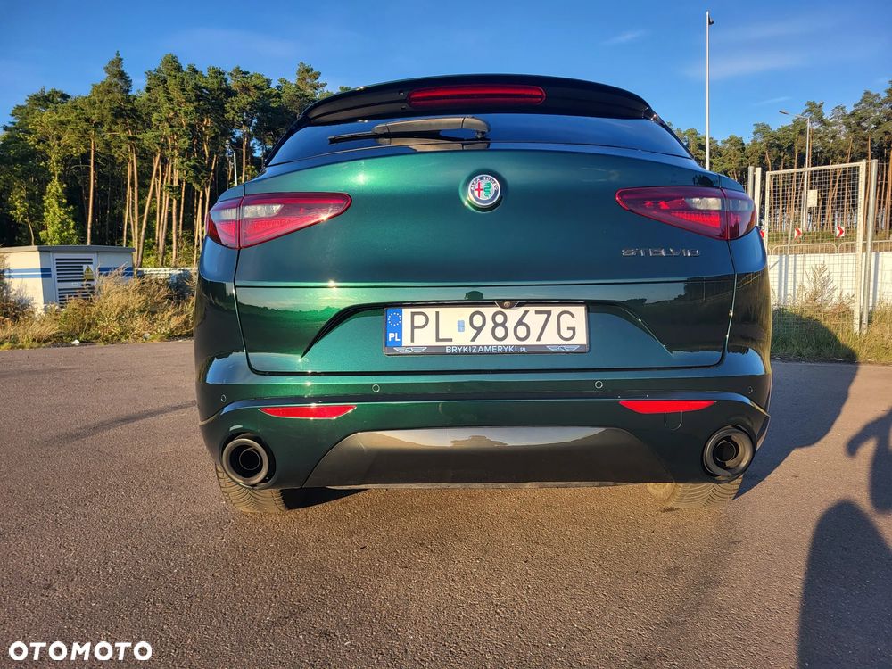 Alfa Romeo Stelvio - 7