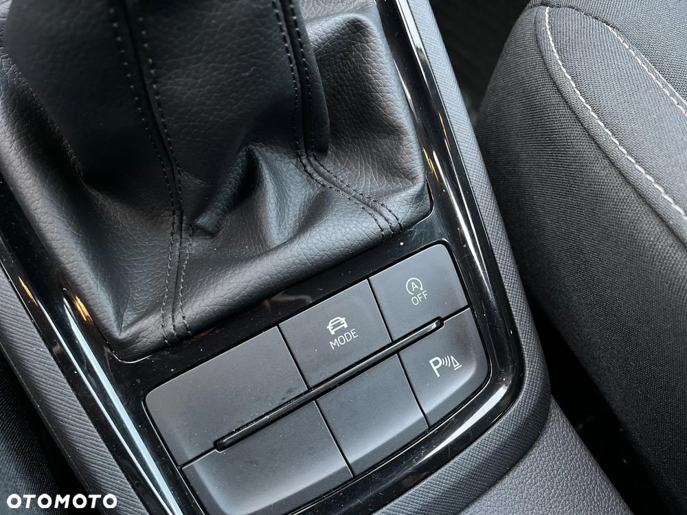 Skoda Kamiq 1.0 TSI Selection - 24