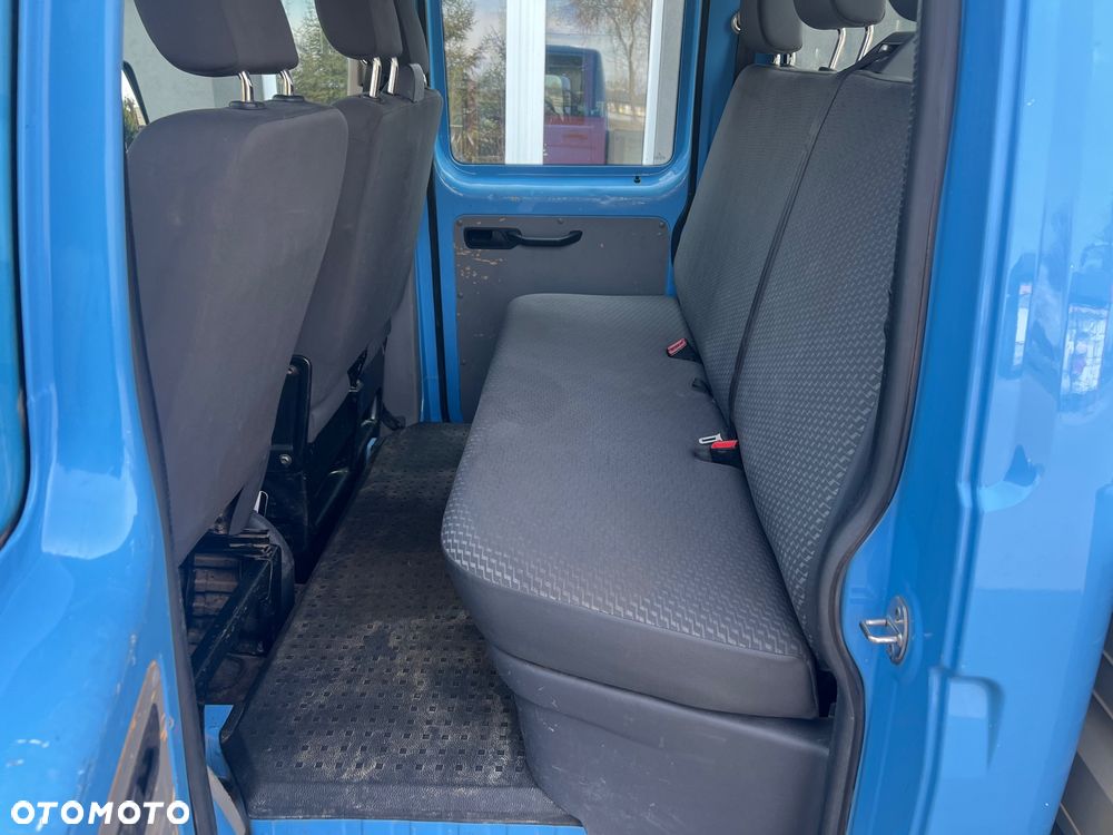 Volkswagen Transporter doka - 12