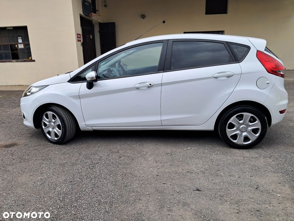 Ford Fiesta 1.25 Champions Edition - 2