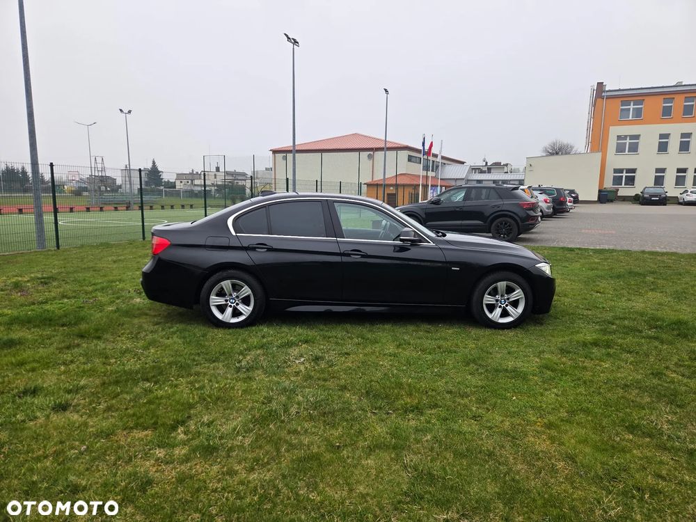 BMW Seria 3 320d Blue Performance Luxury Line - 16