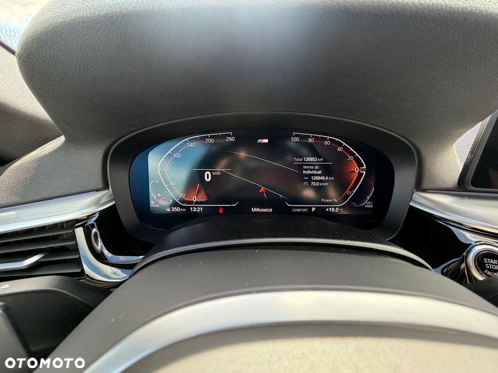 BMW Seria 5 530d xDrive M Sport Edition - 12