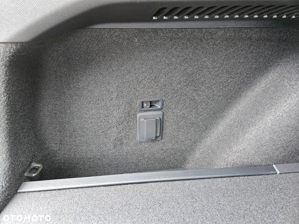 Cupra Leon Sportstourer 2.0 TSI 4Drive VZ DSG - 10