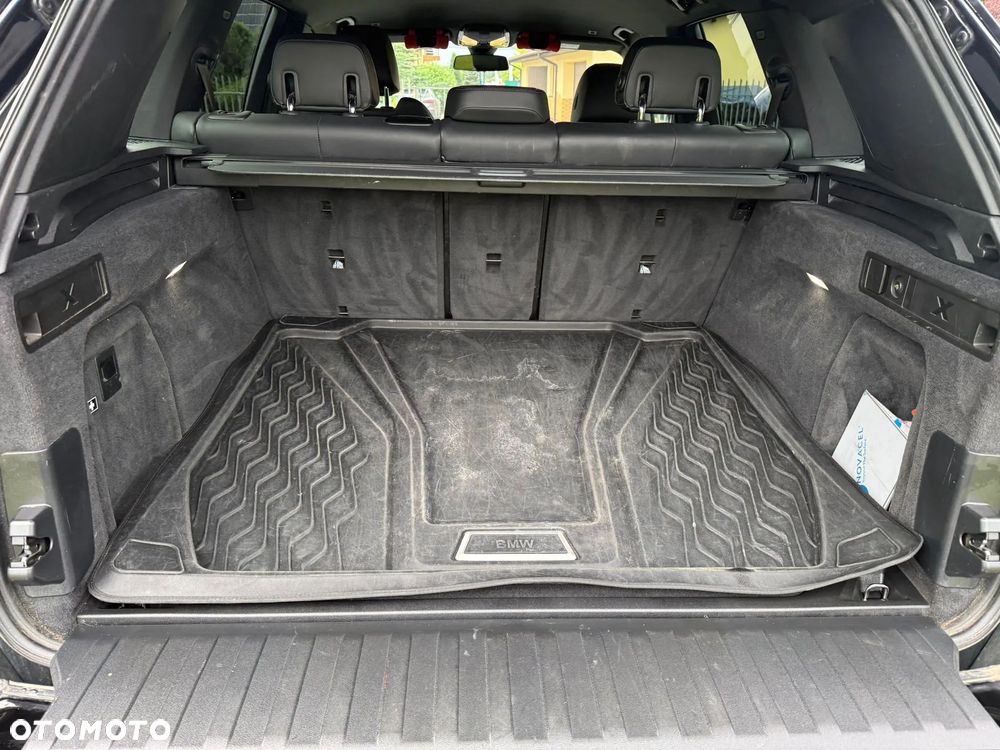 BMW X5 xDrive30d mHEV - 13