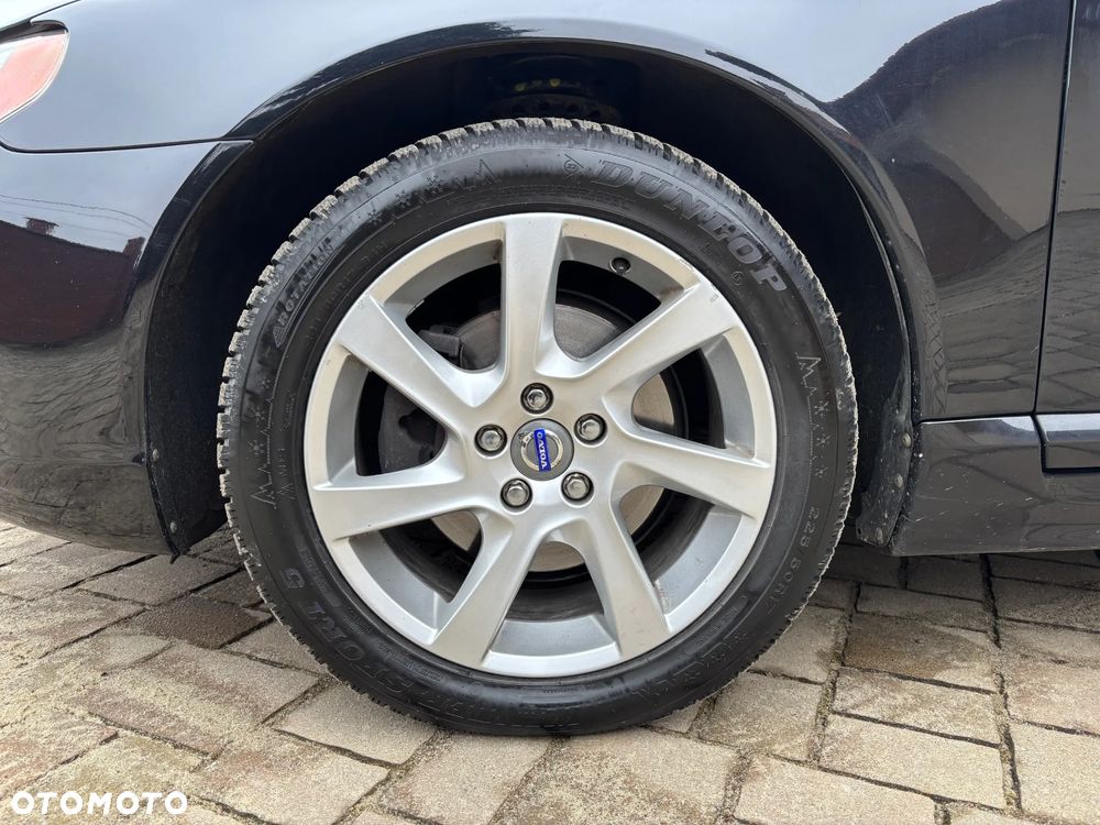 Volvo V70 D4 Geartronic Momentum - 38