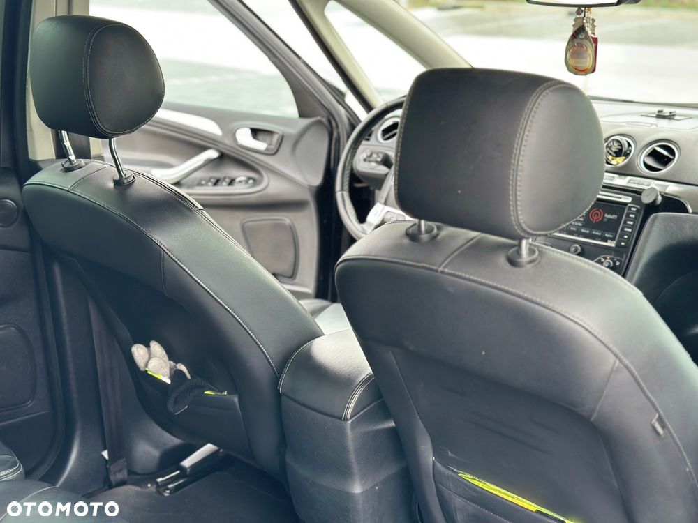 Ford S-Max 2.0 TDCi Titanium - 17