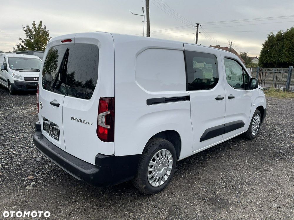 Toyota Proace City - 3
