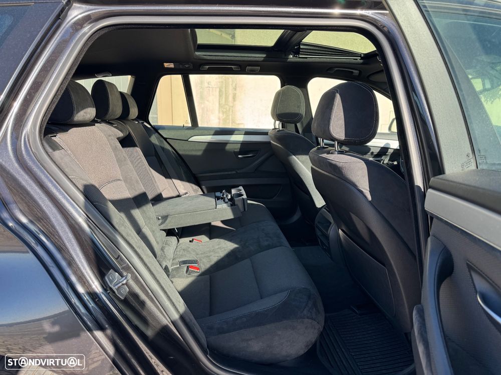 BMW 535 d Pack M Auto - 33