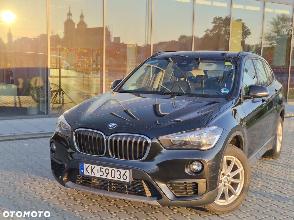 BMW X1 sDrive16d - 28