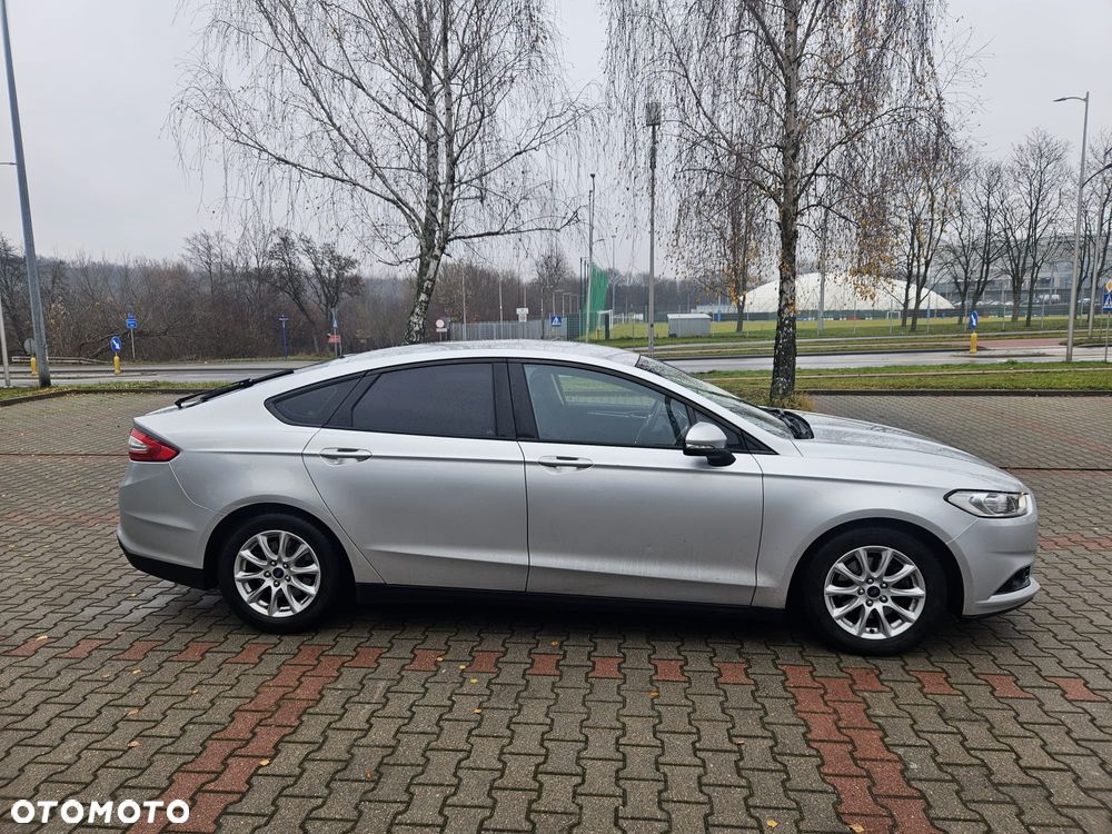 Ford Mondeo 1.6 TDCi Start-Stopp Titanium - 9