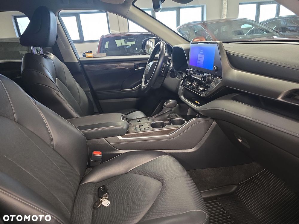 Toyota Highlander - 9