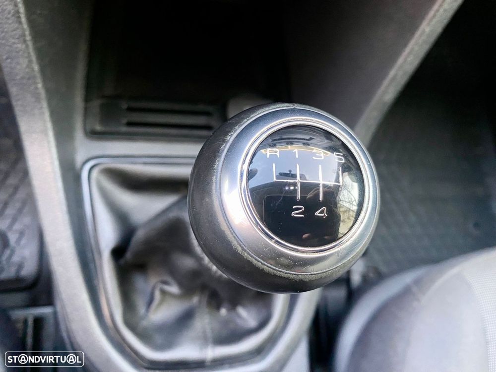 VW Caddy 2.0 TDi BM Trendline - 18