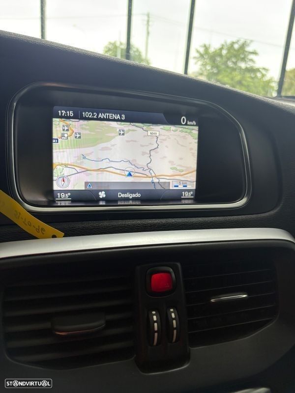 Volvo V40 1.6 D2 R-Design - 20