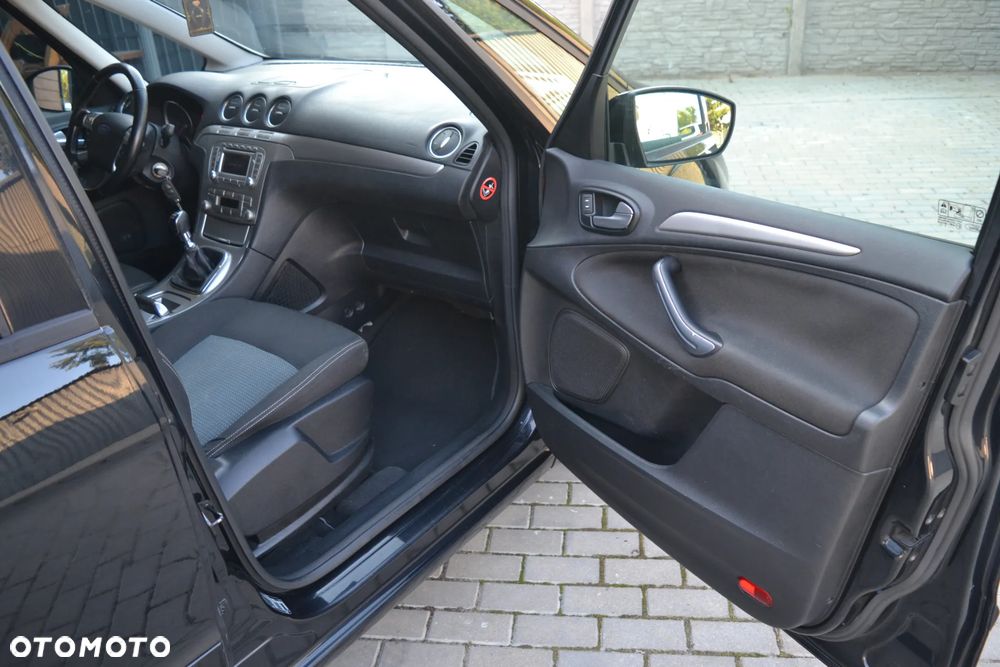 Ford Galaxy 2.0 TDCi Titanium - 11