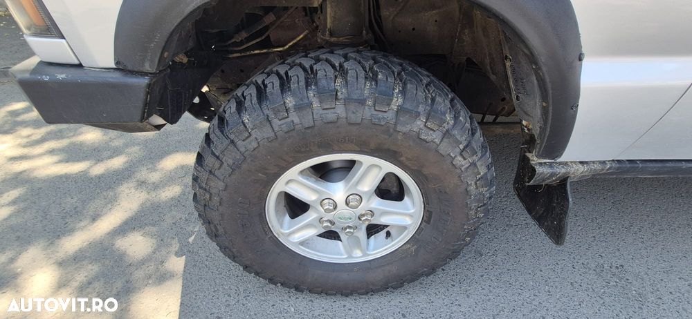 Land Rover Discovery - 21