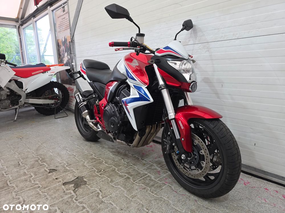 Honda CB - 2