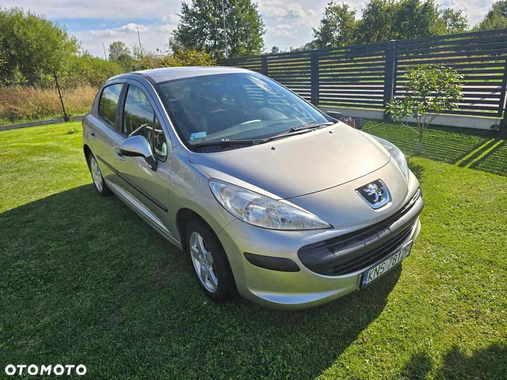 Peugeot 207
