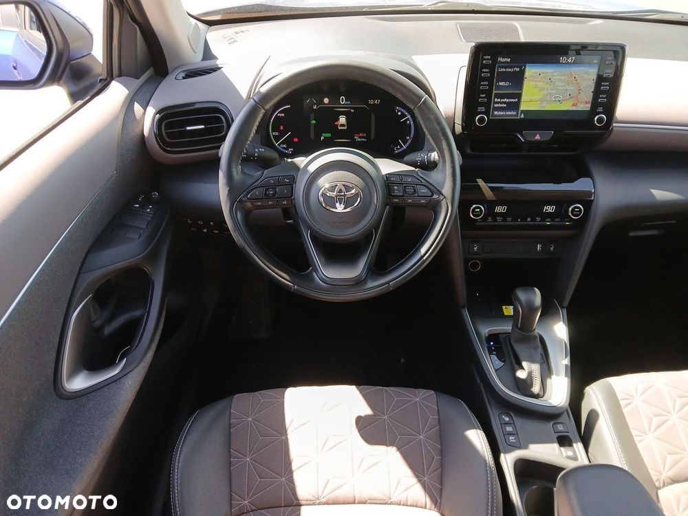 Toyota Yaris Cross - 24