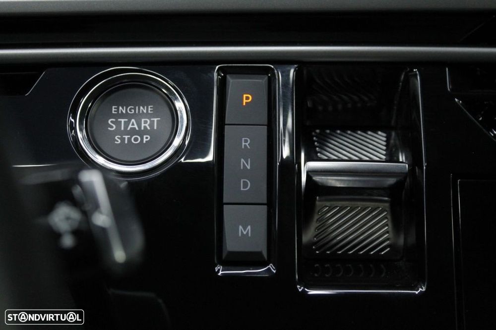 Peugeot 3008 1.2 Hybrid Allure e-DCS6 - 29