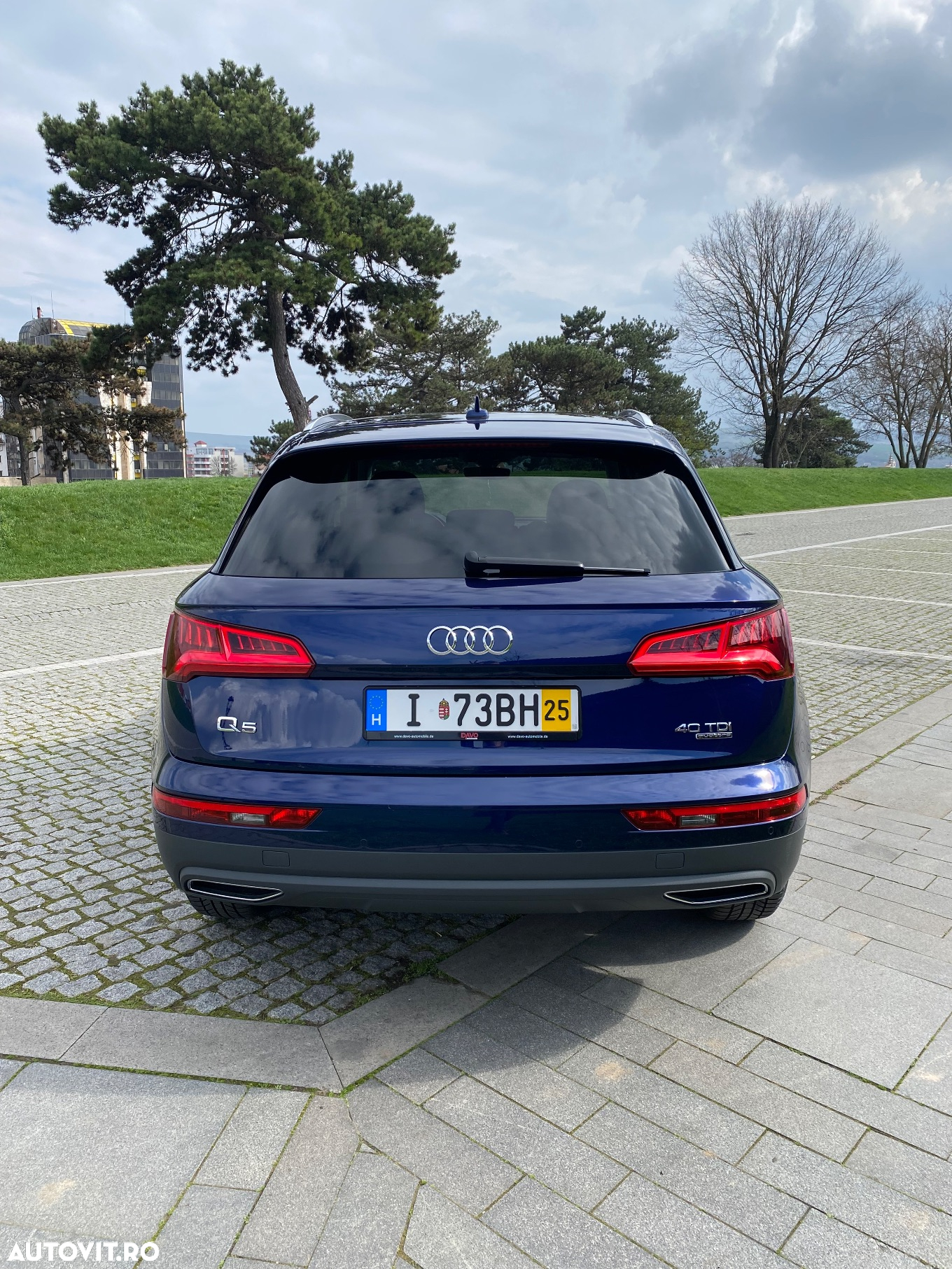 Audi Q5 2.0 40 TDI quattro S tronic Design - 29