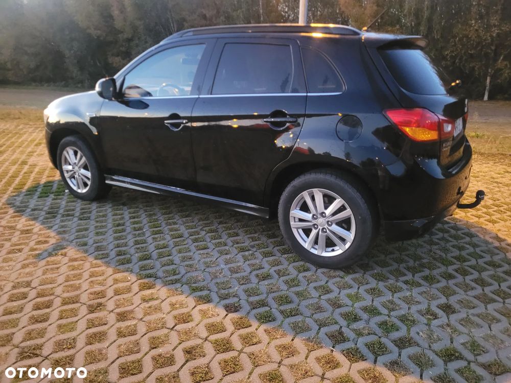 Mitsubishi ASX - 15