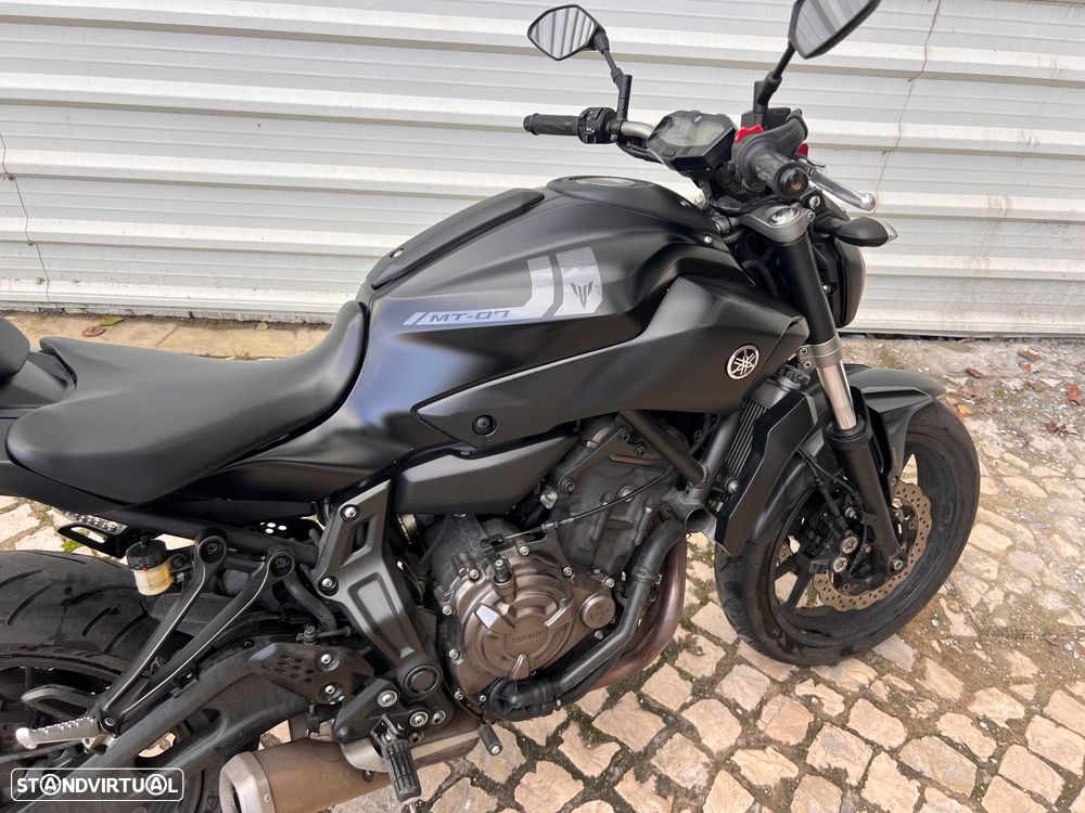 Yamaha MT-07 RM 17 - 6
