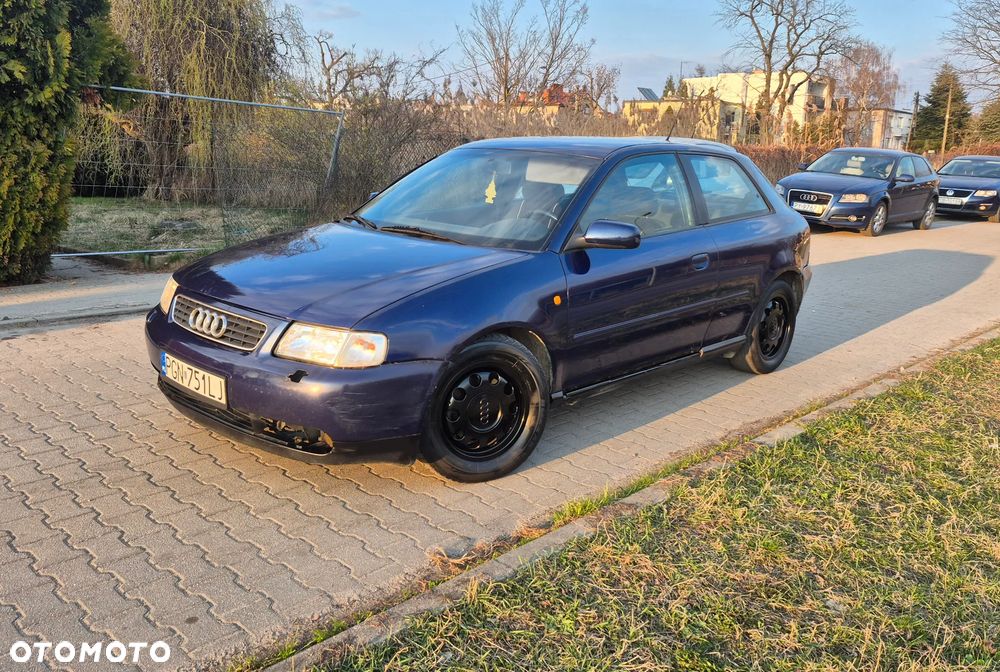 Audi A3 3-drzwiowe 1.9 TDI Attraction - 1