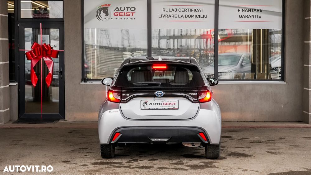 Toyota Yaris - 7