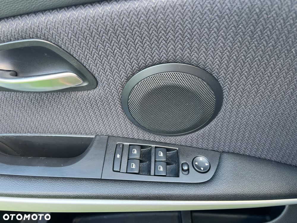 BMW Seria 3 316d Edition Luxury Line Purity - 13