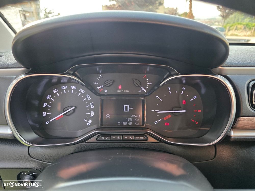 Citroën C3 1.2 PureTech Shine - 9