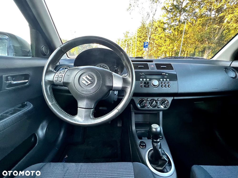 Suzuki Swift 1.3 Comfort - 12