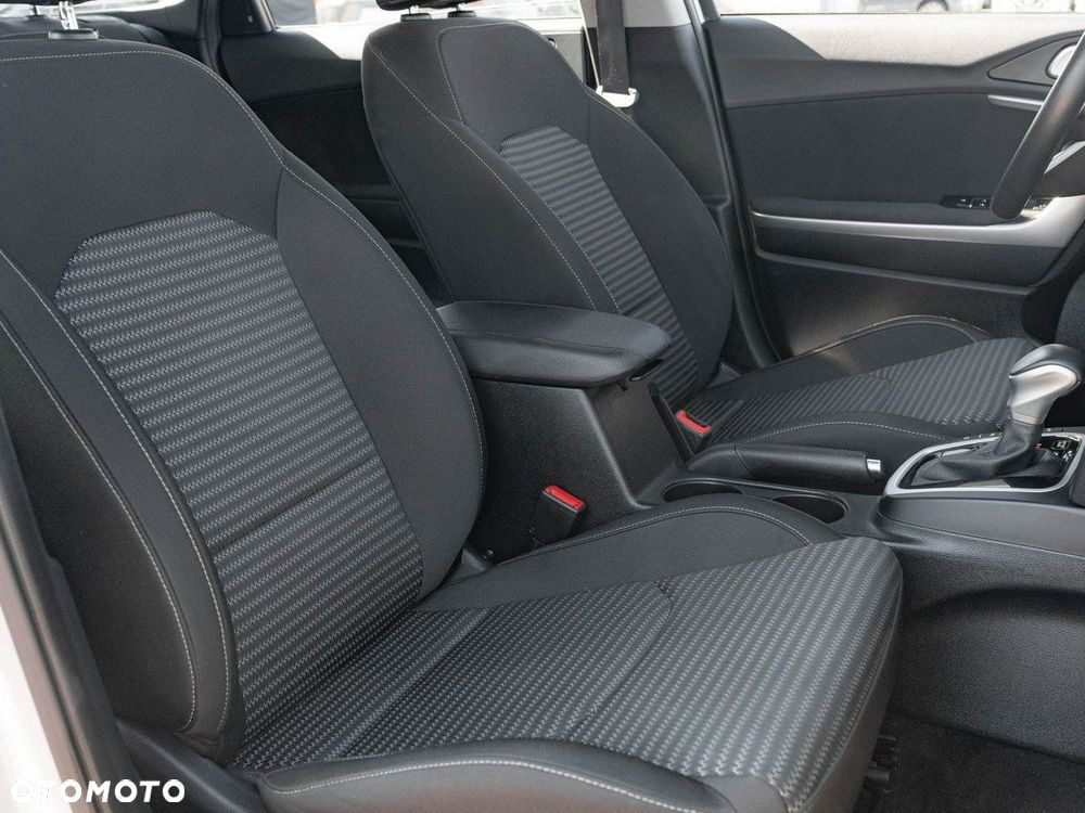 Kia Ceed 1.5 T-GDI M DCT - 28