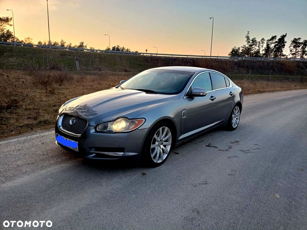 Jaguar XF 2.7 V6 D Premium Luxury - 1