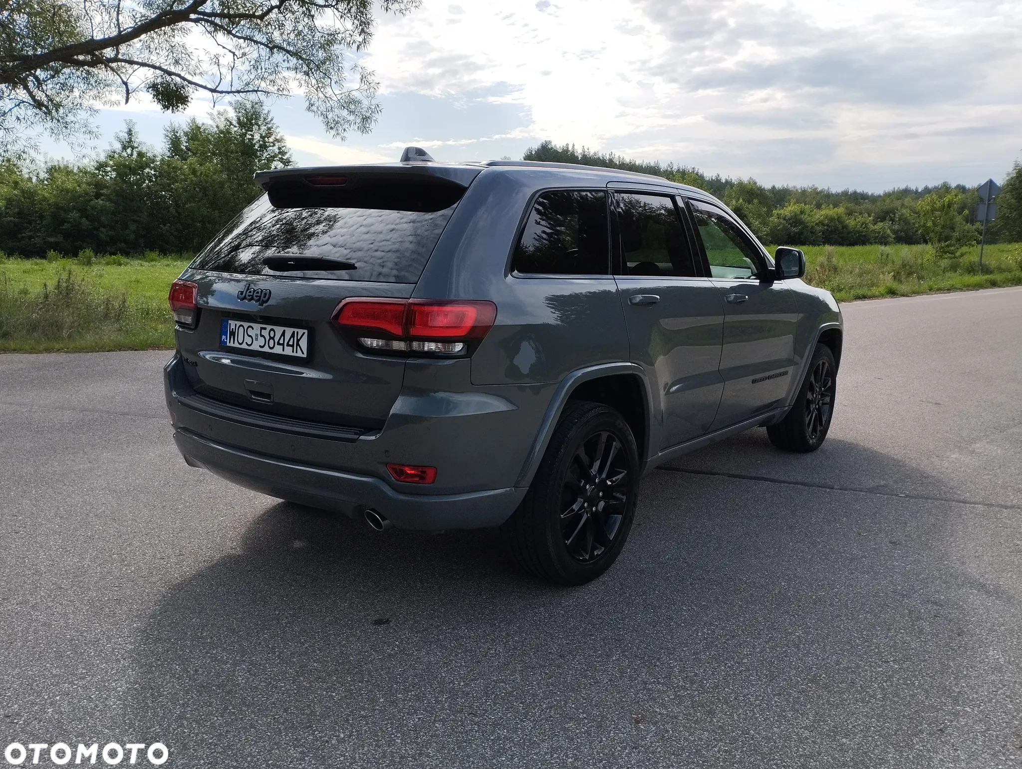 Jeep Grand Cherokee 3.6 V6 Laredo - 12