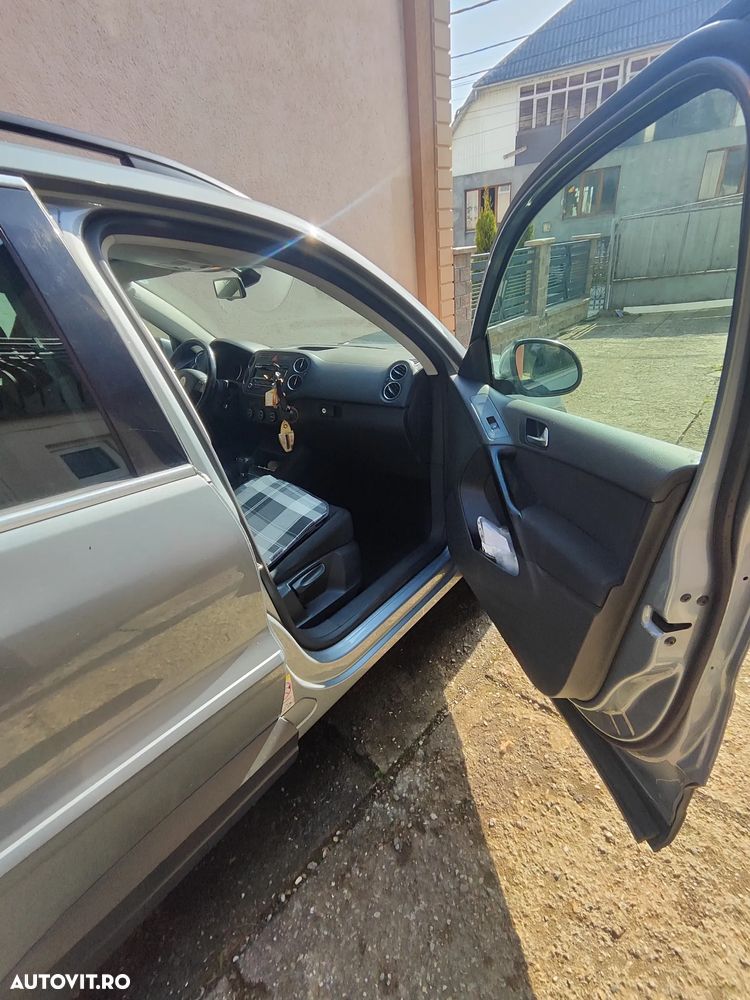 Volkswagen Tiguan 2.0 TDI DPF 4Motion DSG Team - 24