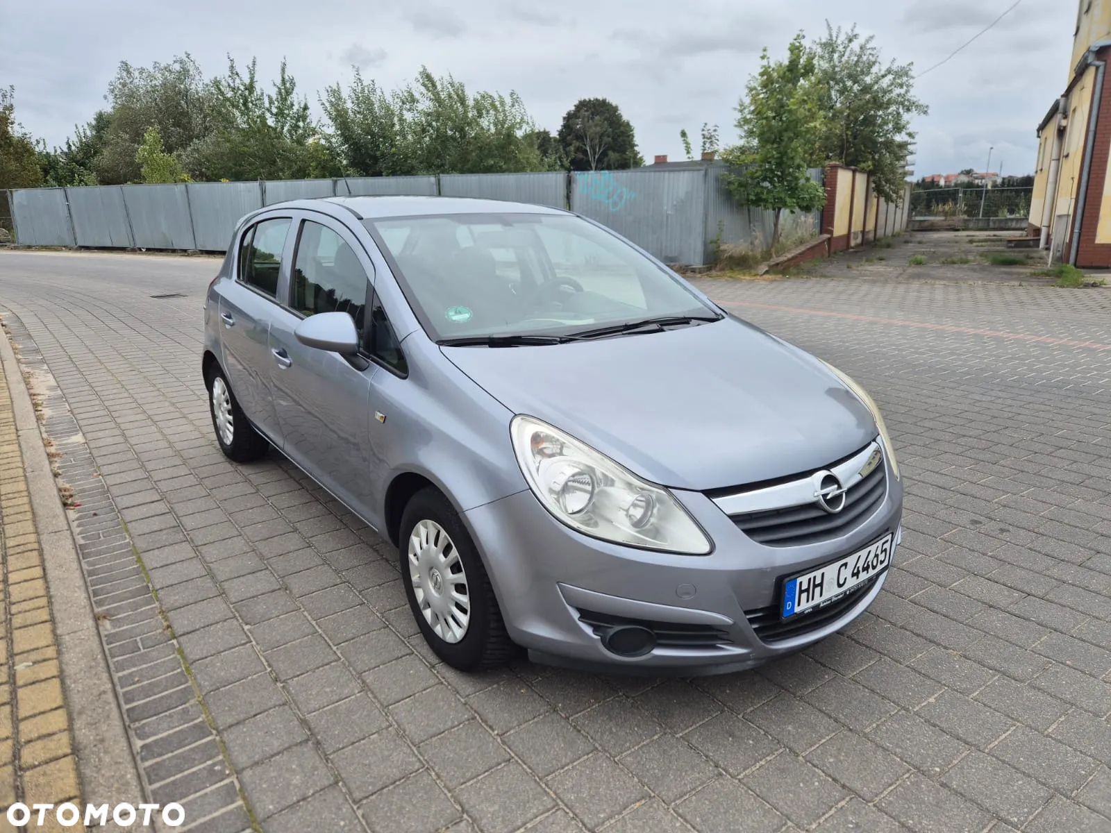 Opel Corsa - 2