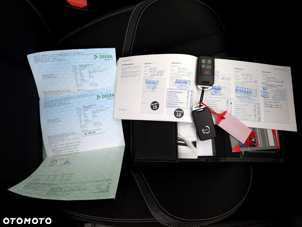 Volvo V40 D3 Drive-E Momentum - 35