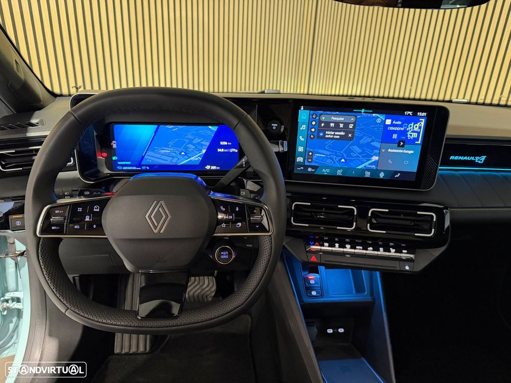 Renault 4 E-Tech 52 kWh Iconic Autonomia Conforto - 6