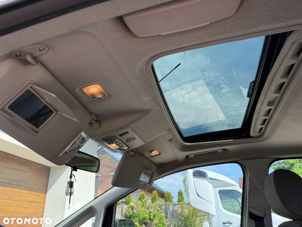 Ford C-MAX - 11